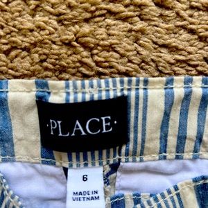 NWT children’s place  boy blue striped flat front shorts size 6